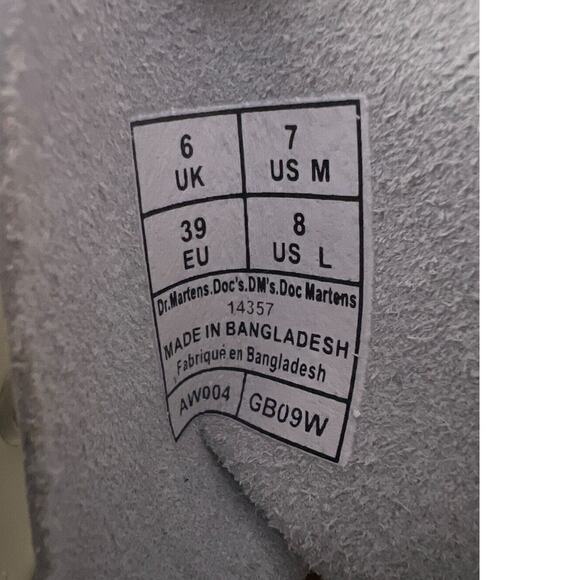 Dr. Martens 1460 Pascal Mono Boots Women's 8 Smooth White Leather 8 Eye Lace Up - Picture 8 of 13